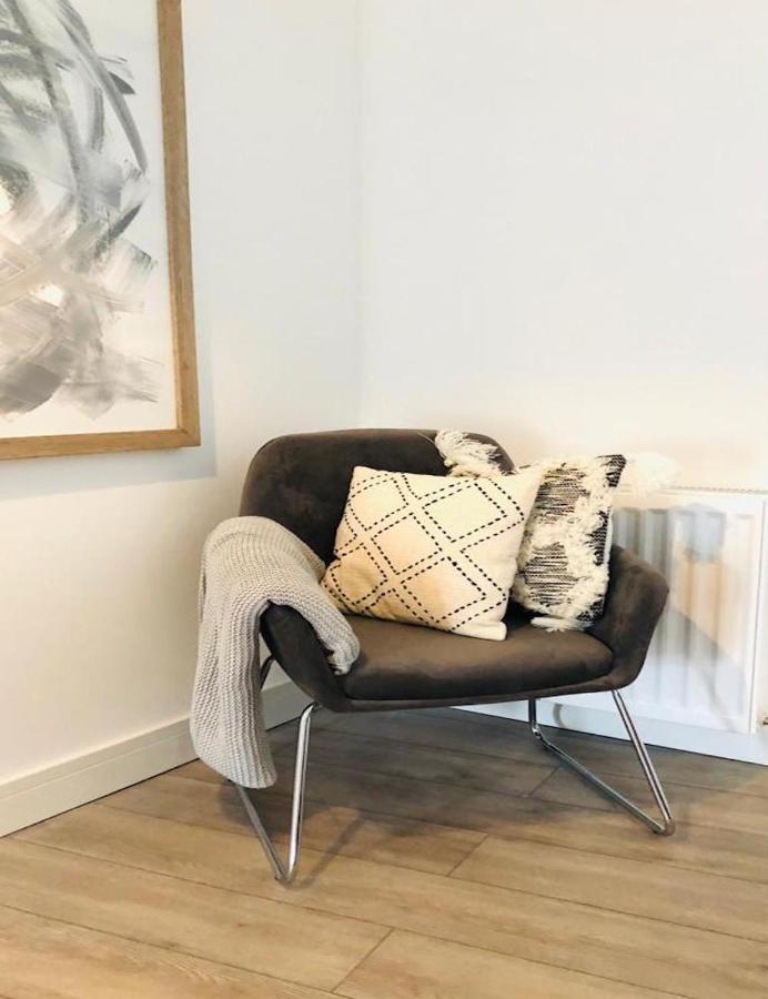 See Our Amazing Score At The Kepties - 5 X Luxurious Serviced Apartments - With Gardens - Fully Equipped - Free Parking - By Orion Short Stays - See Our Other Individual Listings --- This Is For Brand Awareness Only --- Arbroath Extérieur photo