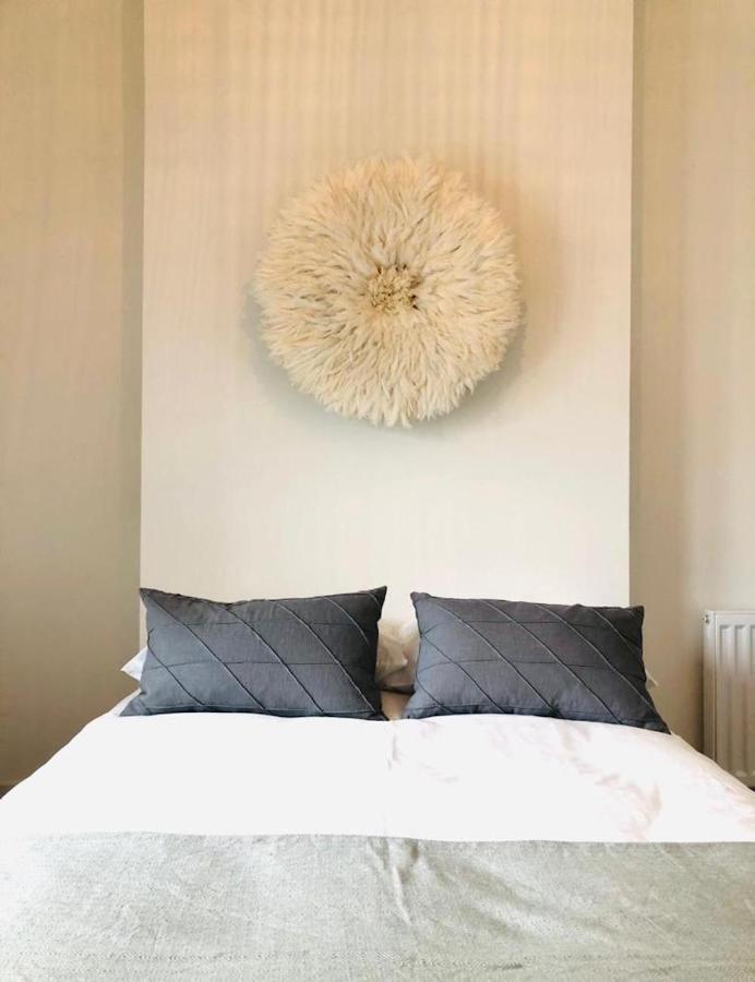 See Our Amazing Score At The Kepties - 5 X Luxurious Serviced Apartments - With Gardens - Fully Equipped - Free Parking - By Orion Short Stays - See Our Other Individual Listings --- This Is For Brand Awareness Only --- Arbroath Extérieur photo